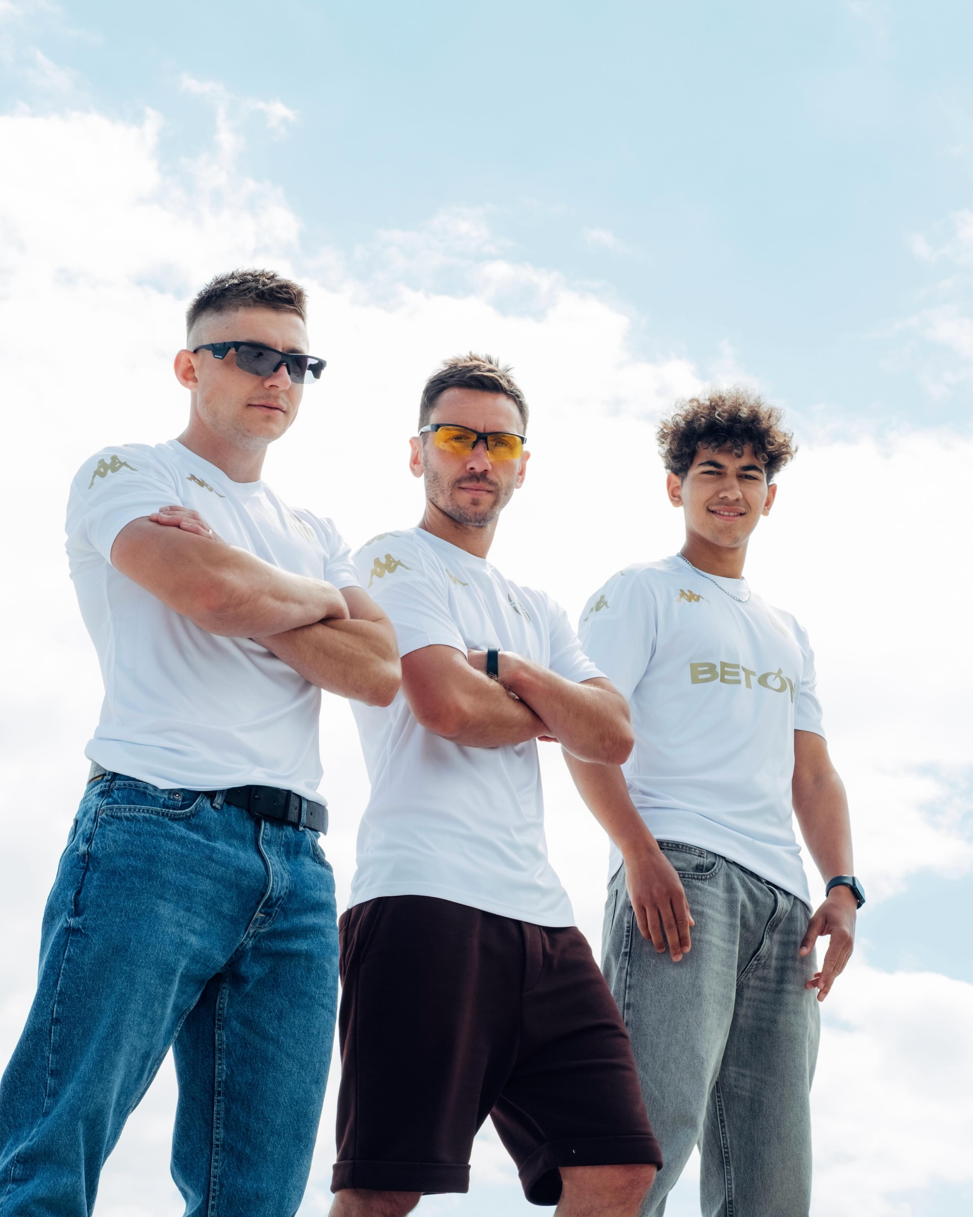 Презентація футбольної форми RUH MEDIA TEAM — 11